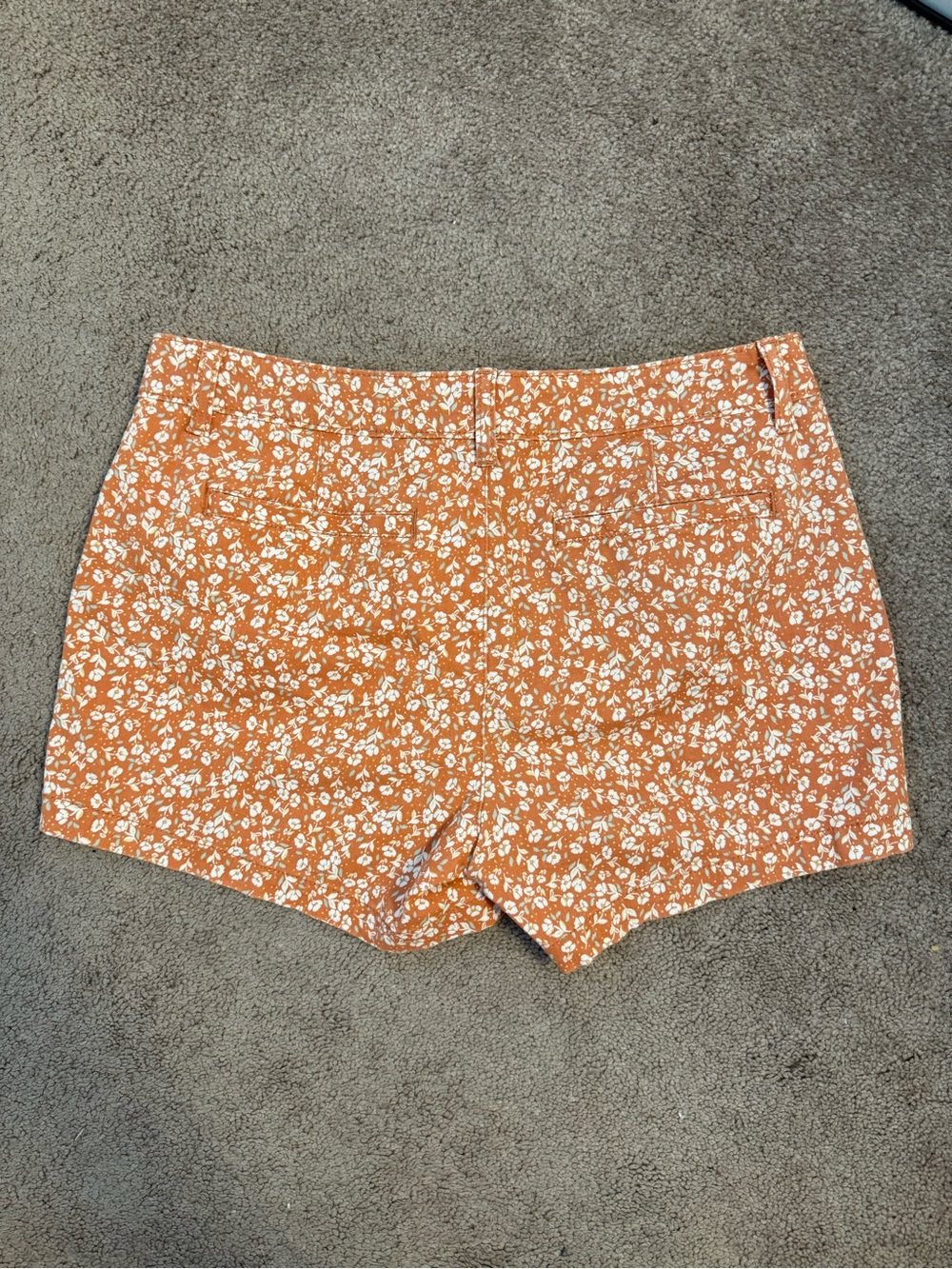 a.n.a Orange Floral Women's Midrise Twill Shorts - Picture 5 of 6